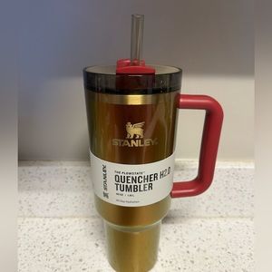 Lainey Wilson Stanley cup brand new never used